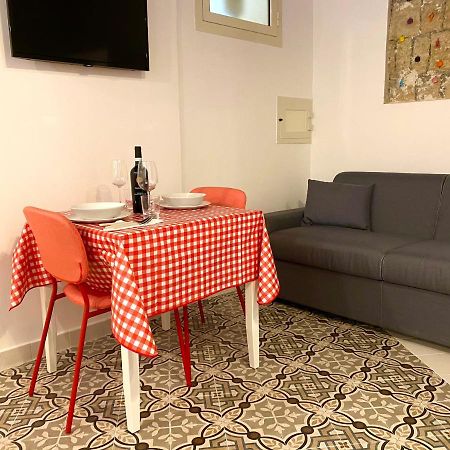 Il Terzo Cardine Apartment เนเปิลส์ ภายนอก รูปภาพ