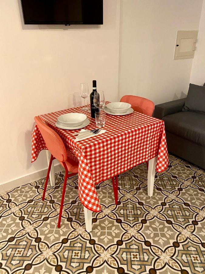 Il Terzo Cardine Apartment เนเปิลส์ ภายนอก รูปภาพ