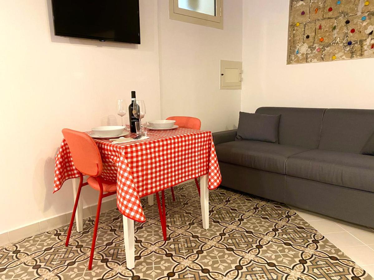 Il Terzo Cardine Apartment เนเปิลส์ ภายนอก รูปภาพ